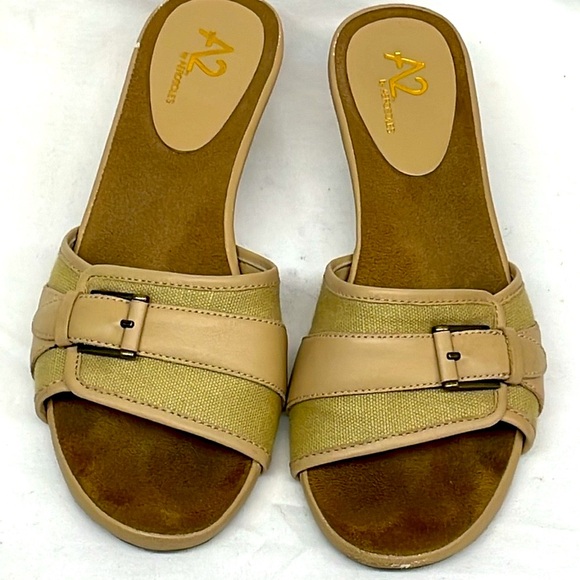 A2 by Aerosoles leather/canvas kitten heel sandals ladies sz 7 - Picture 2 of 6